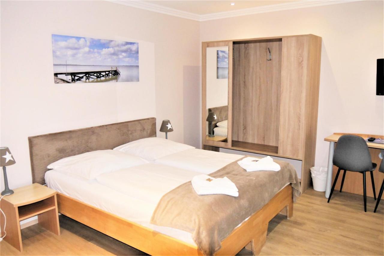 Nordsee-Hotel Hinrichsen Husum  Exterior photo